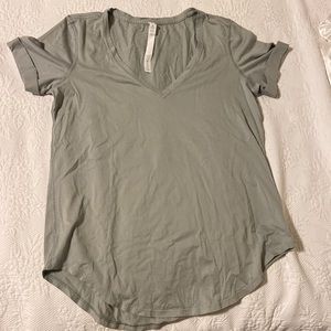 lululemon shirt